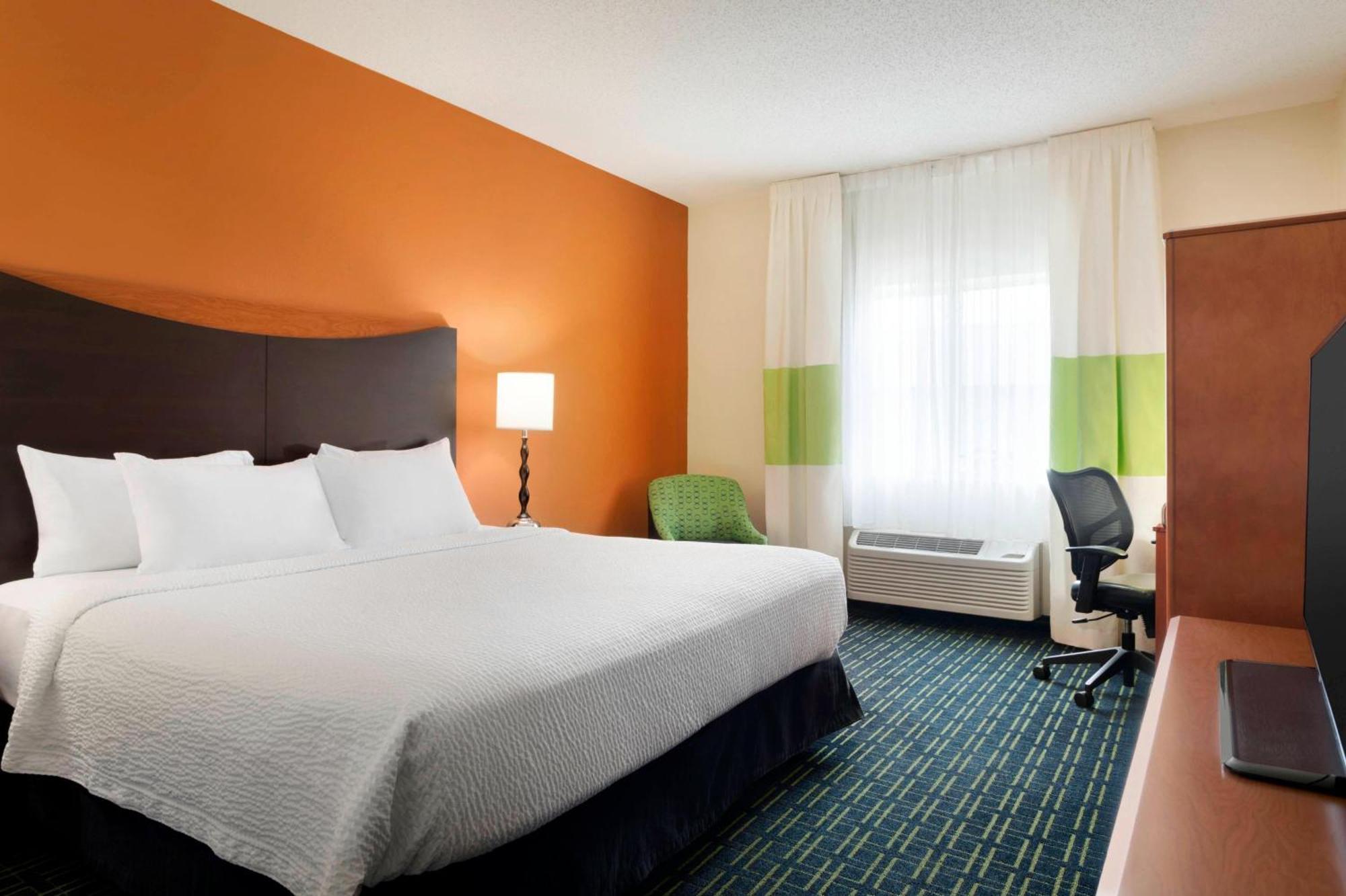 Fairfield Inn & Suites By Marriott Champaign Ngoại thất bức ảnh