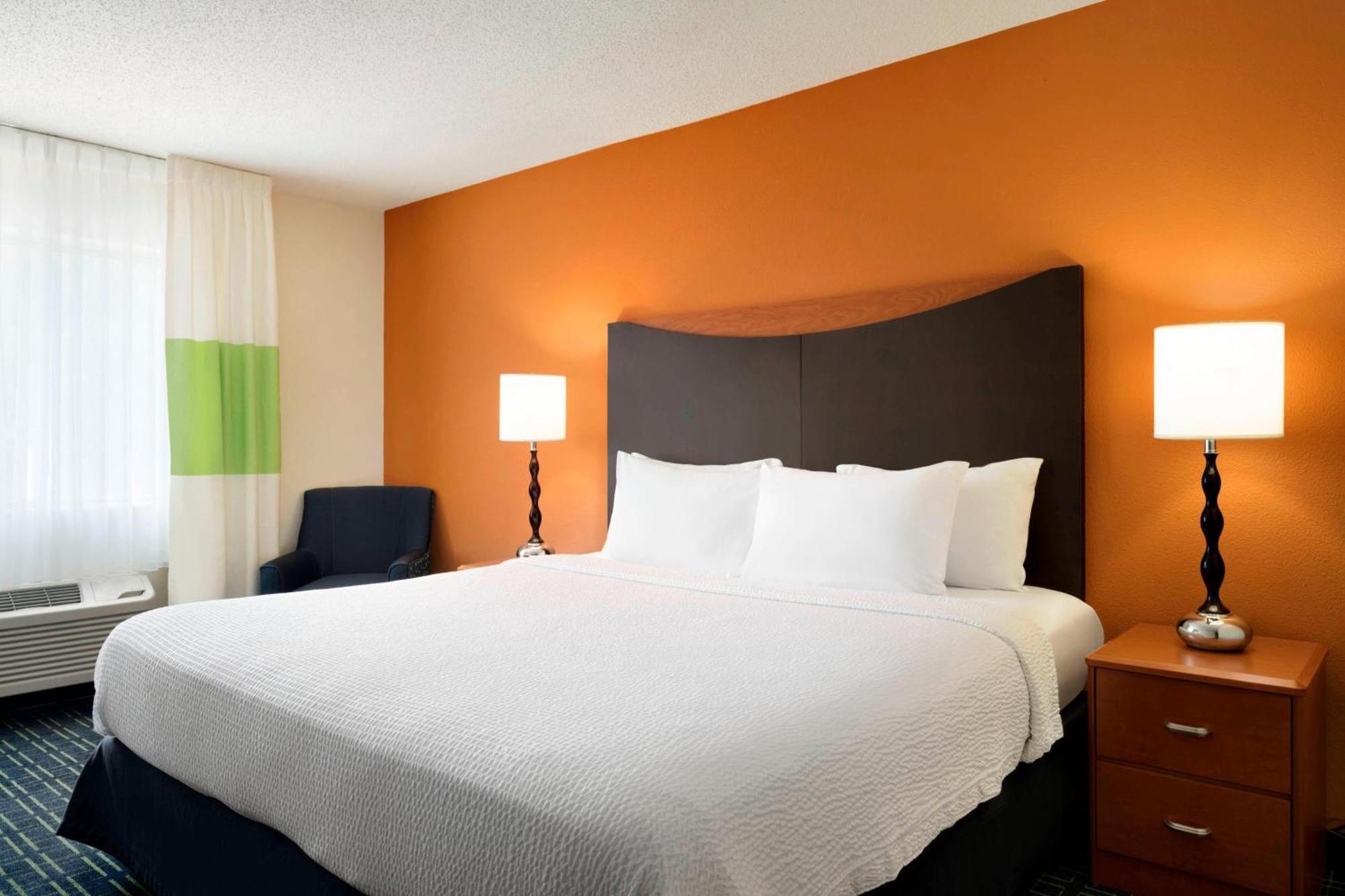 Fairfield Inn & Suites By Marriott Champaign Ngoại thất bức ảnh